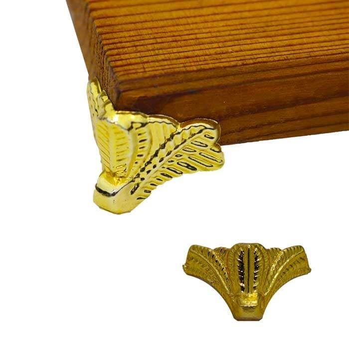 پایه فانتزی برگی بزرگ طلایی 1* J22/4